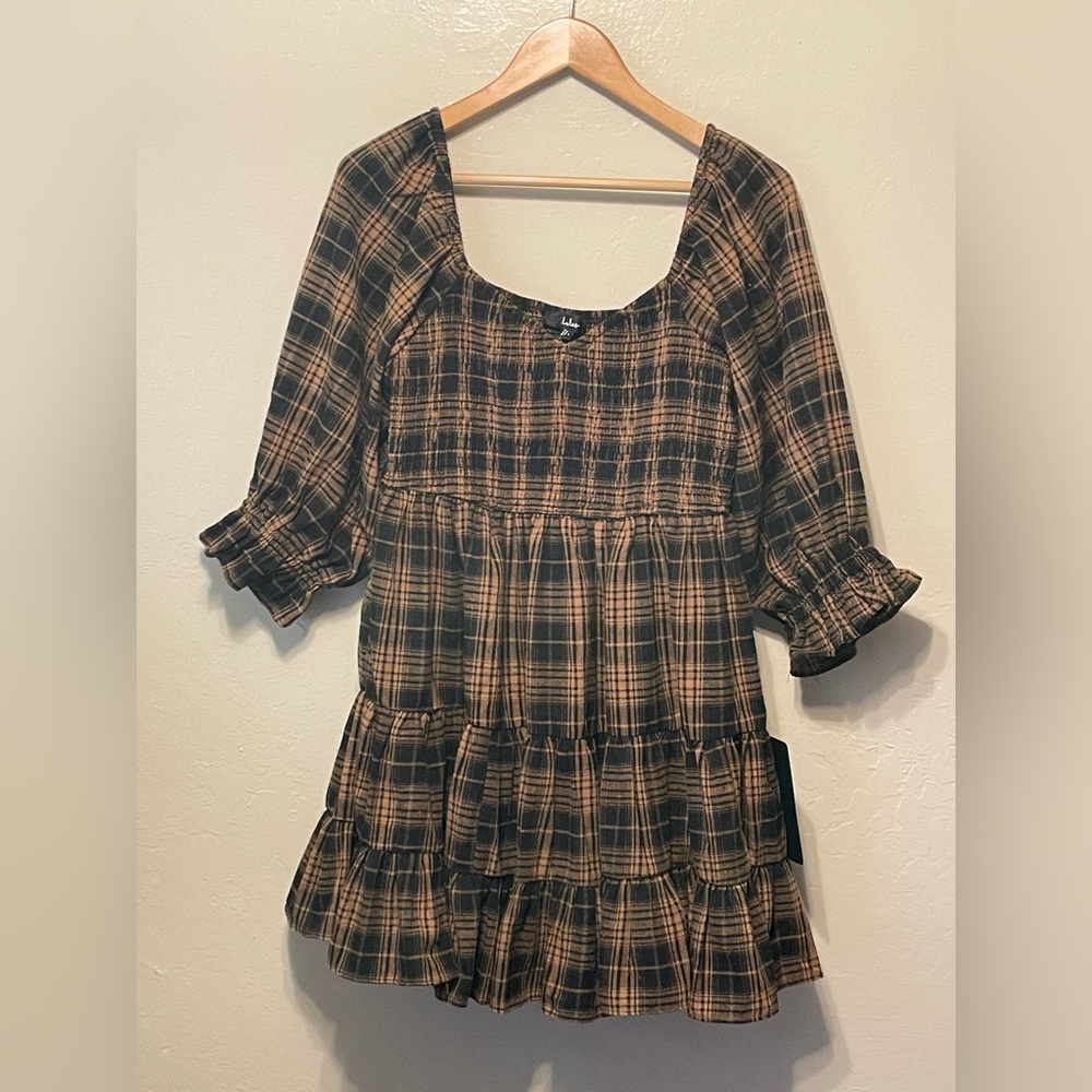 Lulus women’s brown black flannel smocked puff sleeve tiered mini dress boho
